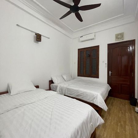 Agarwood Vandrarhem Hanoi Exteriör bild